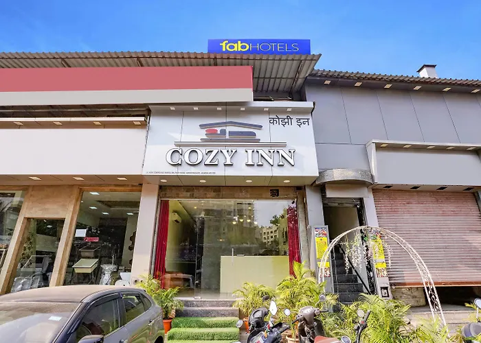 Fabhotel Cozy Inn - Nr Mumbai International AirportAirport Hotel